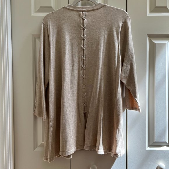 Lety & Me Aubree Back Detail Cardigan - Beige - Size 2X NWT - Picture 8 of 10